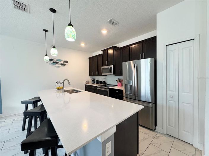 Image No.9-4 Bed Townhouse for sale