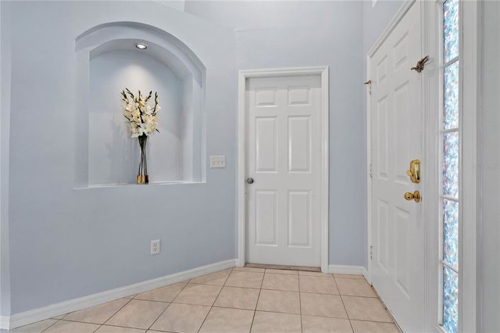 Image No.15-4 Bed Property for sale