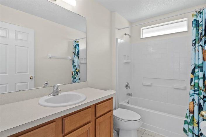 Image No.17-4 Bed Property for sale