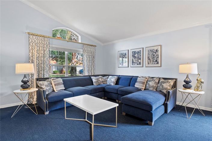 Image No.5-4 Bed Property for sale