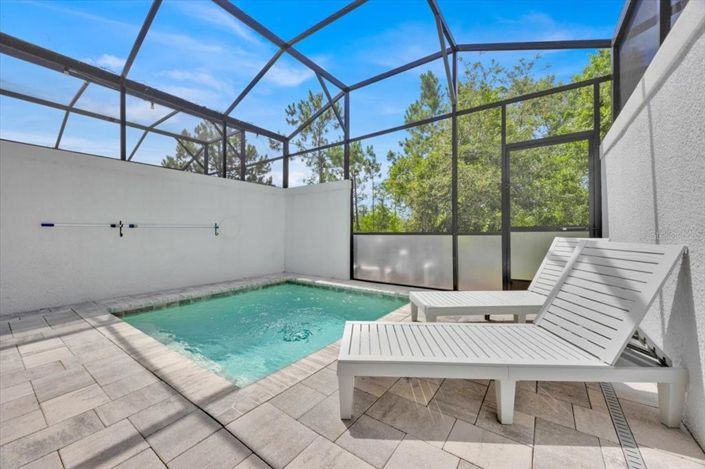 Image No.32-3 Bed Townhouse for sale