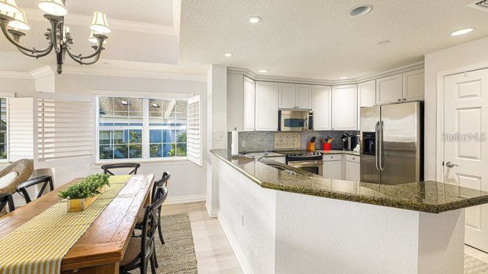 Image No.6-3 Bed Property for sale