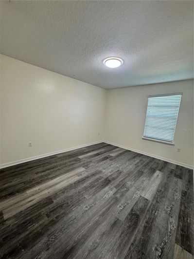 Image No.20-4 Bed Property for sale