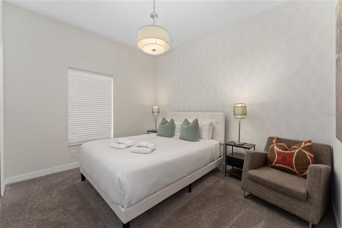 Image No.31-5 Bed Townhouse for sale