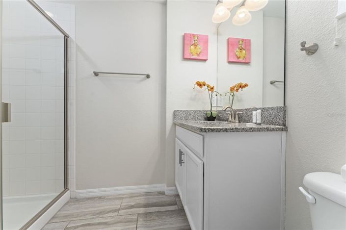 Image No.32-5 Bed Townhouse for sale