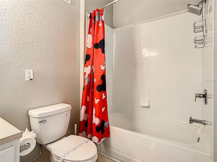 Image No.44-3 Bed Property for sale