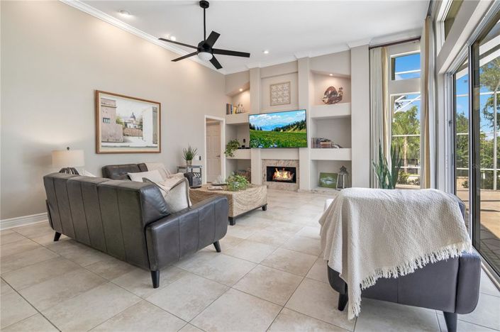 Image No.22-4 Bed Property for sale