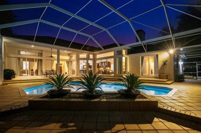 Image No.3-4 Bed Property for sale