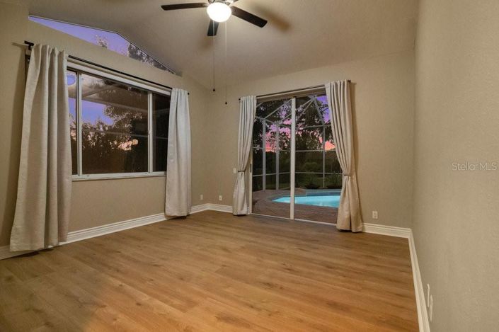 Image No.41-4 Bed Property for sale