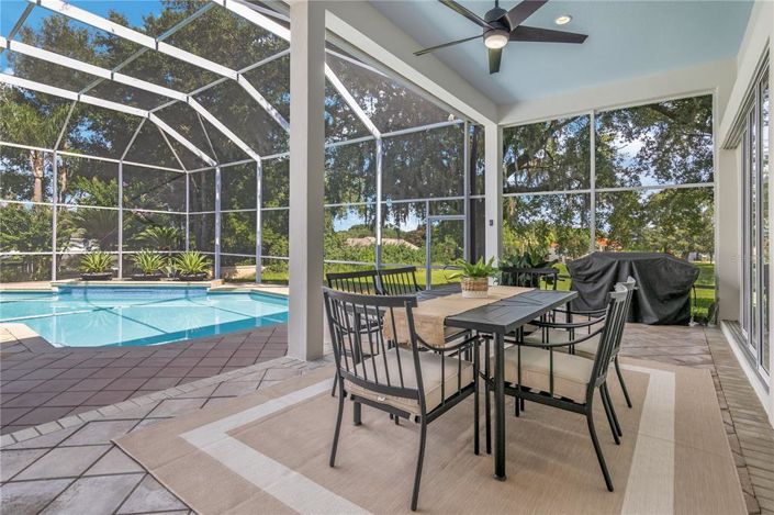 Image No.42-4 Bed Property for sale