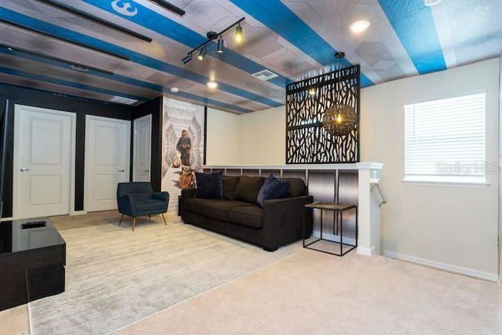 Image No.29-5 Bed Townhouse for sale