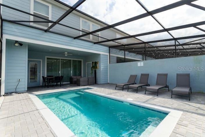 Image No.33-5 Bed Townhouse for sale