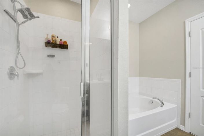 Image No.24-4 Bed Property for sale