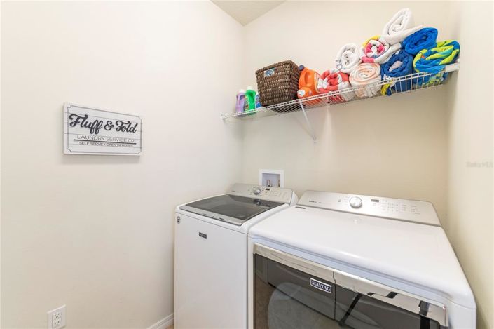 Image No.16-8 Bed Property for sale