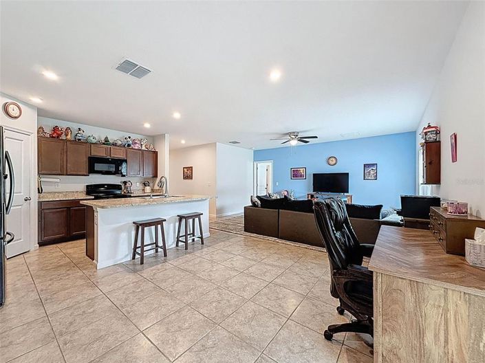 Image No.12-4 Bed Property for sale