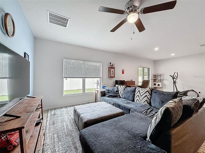 Image No.15-4 Bed Property for sale