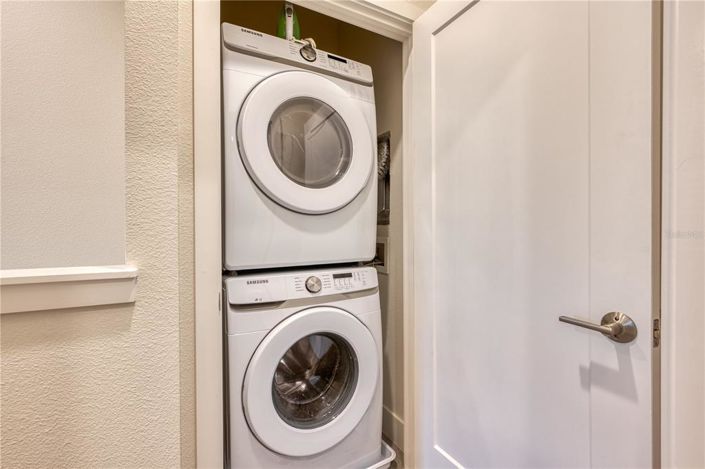 Image No.27-4 Bed Townhouse for sale