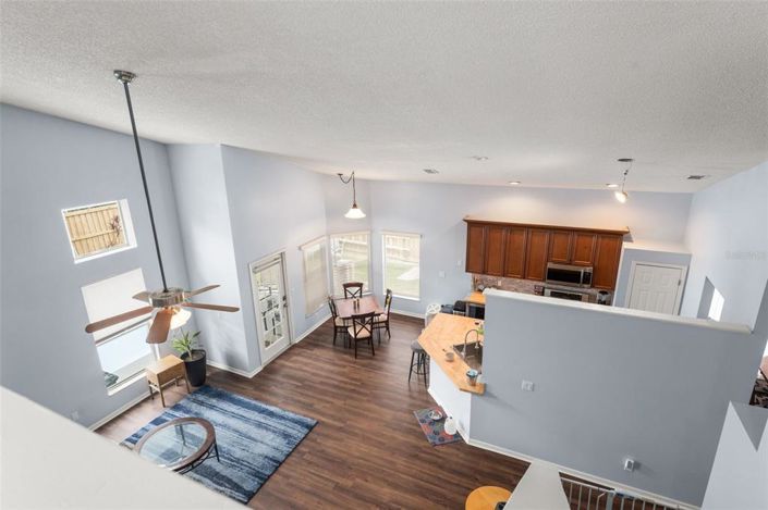 Image No.16-5 Bed Property for sale