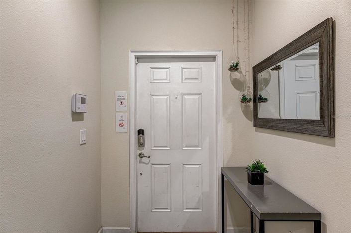 Image No.12-4 Bed Townhouse for sale