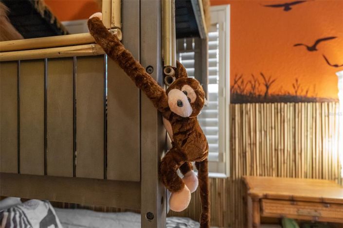 Image No.25-3 Bed Property for sale