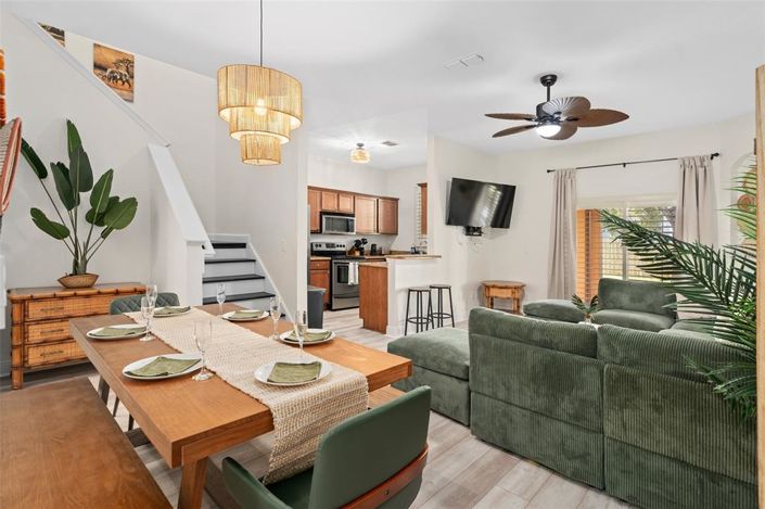 Image No.9-3 Bed Property for sale