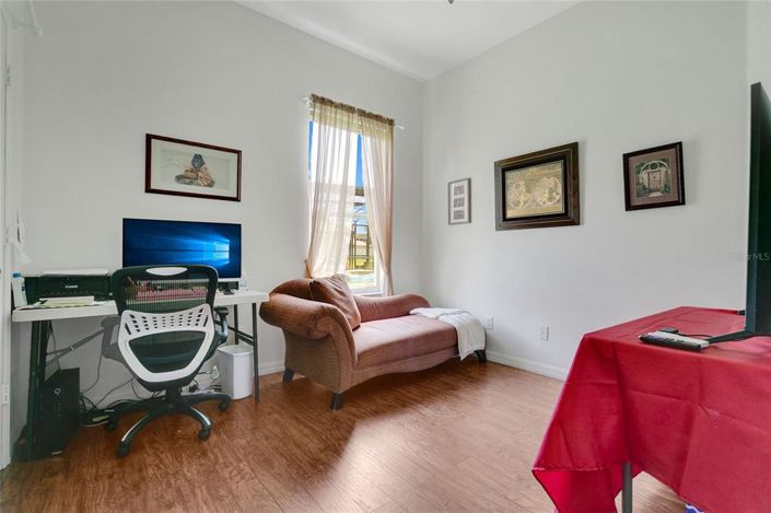 Image No.18-5 Bed Property for sale