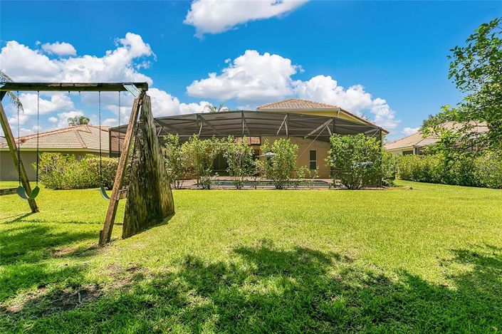 Image No.33-5 Bed Property for sale