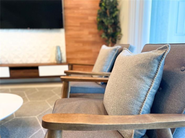 Image No.22-5 Bed Townhouse for sale