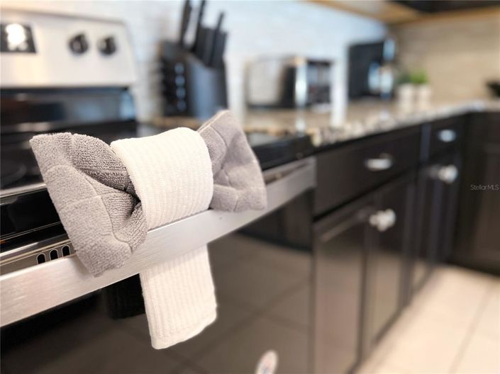 Image No.25-5 Bed Townhouse for sale