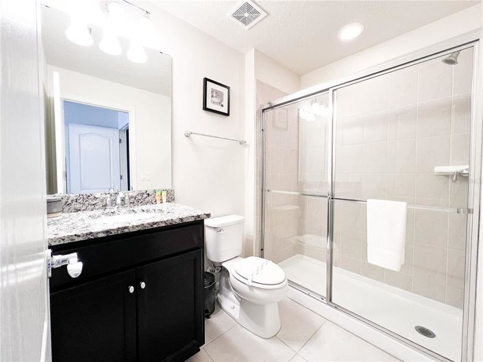 Image No.44-5 Bed Townhouse for sale