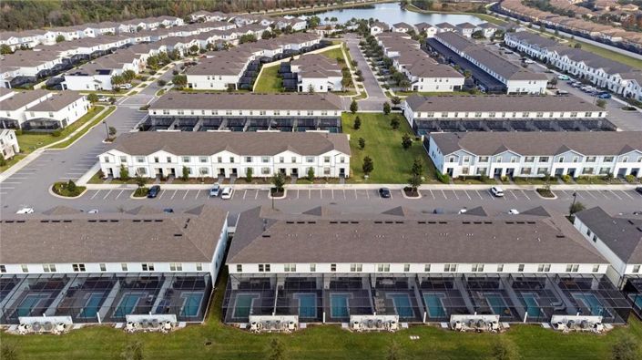 Image No.3-5 Bed Townhouse for sale