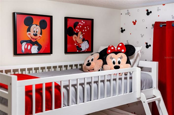 Image No.49-5 Bed Townhouse for sale