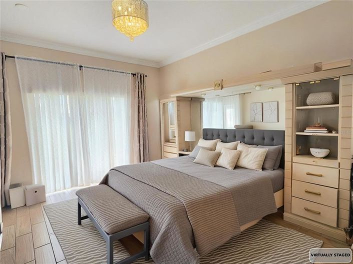 Image No.14-4 Bed Property for sale