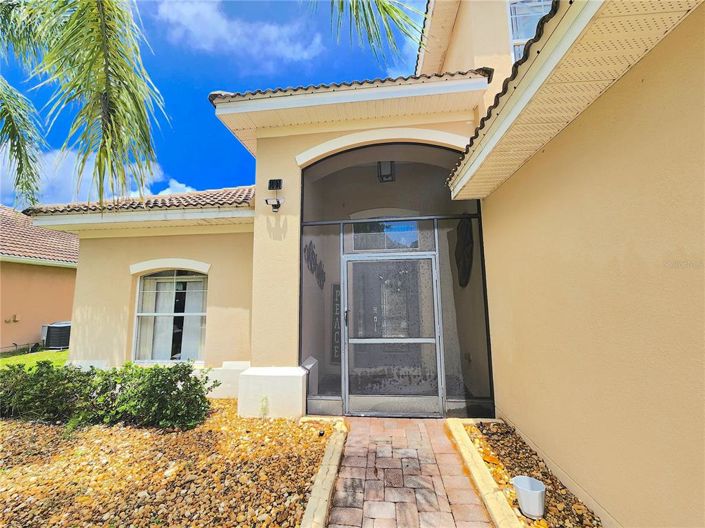 Image No.2-4 Bed Property for sale