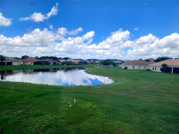 Image No.20-4 Bed Property for sale