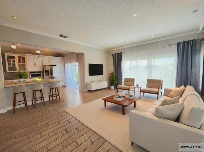 Image No.8-4 Bed Property for sale