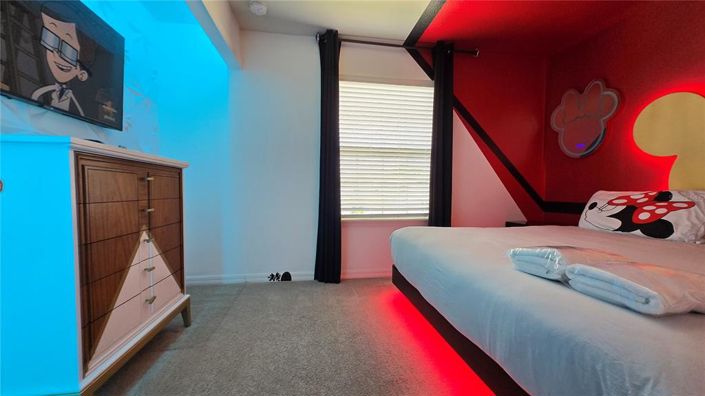 Image No.56-5 Bed Townhouse for sale