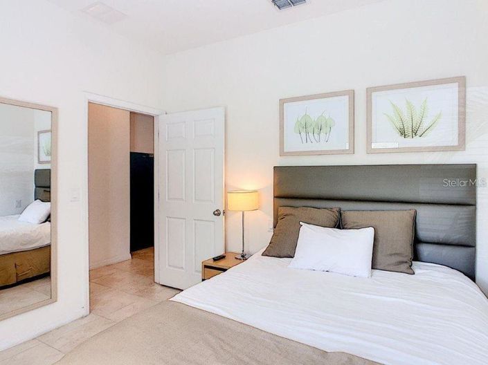 Image No.10-3 Bed Townhouse for sale