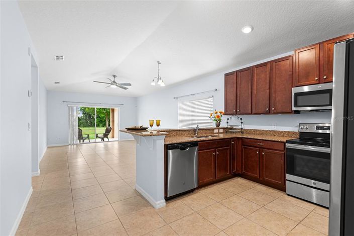 Image No.14-4 Bed Property for sale