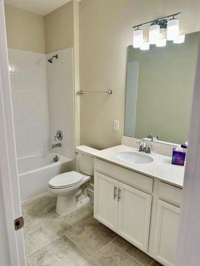 Image No.20-3 Bed Property for sale