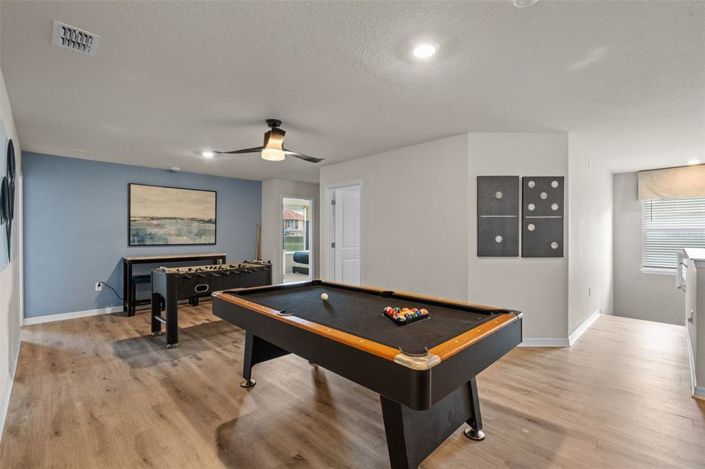 Image No.48-10 Bed Property for sale