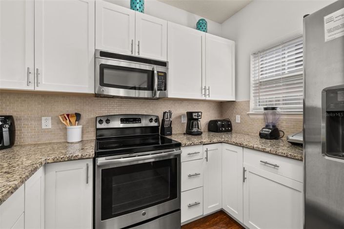 Image No.16-4 Bed Townhouse for sale