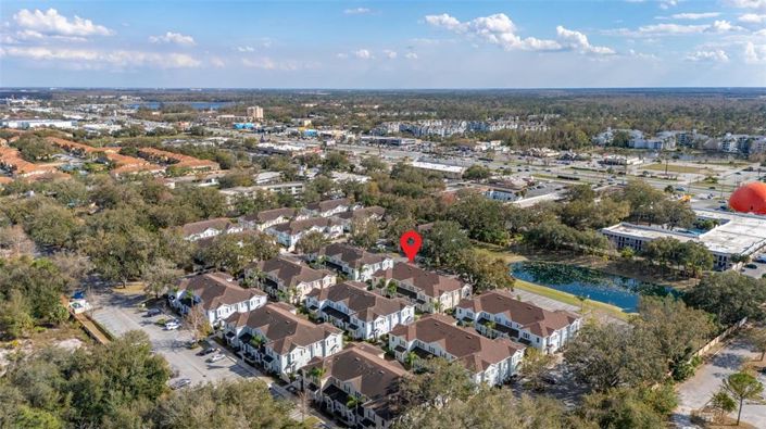 Image No.49-4 Bed Townhouse for sale