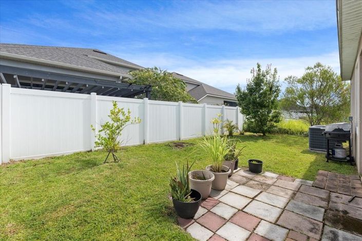 Image No.30-3 Bed Property for sale