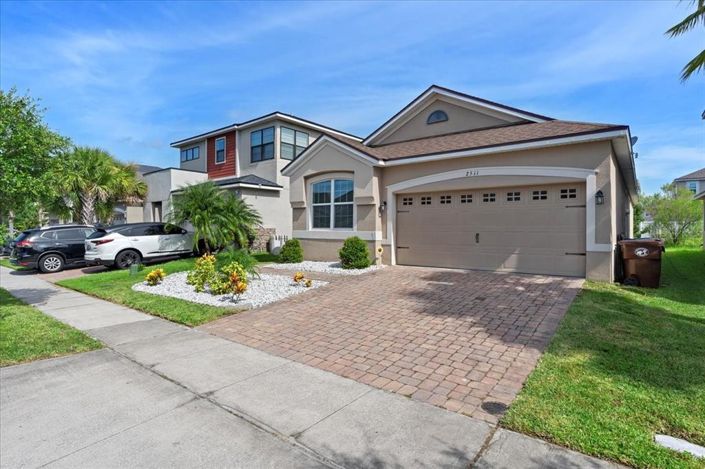 Image No.43-3 Bed Property for sale