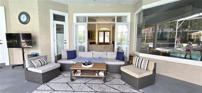 Image No.17-4 Bed Property for sale