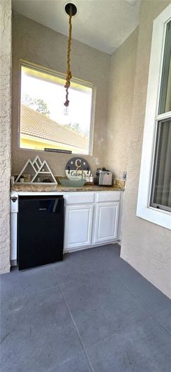 Image No.18-4 Bed Property for sale