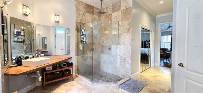 Image No.25-4 Bed Property for sale