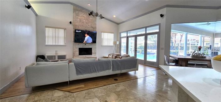 Image No.36-4 Bed Property for sale