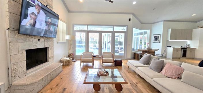 Image No.40-4 Bed Property for sale